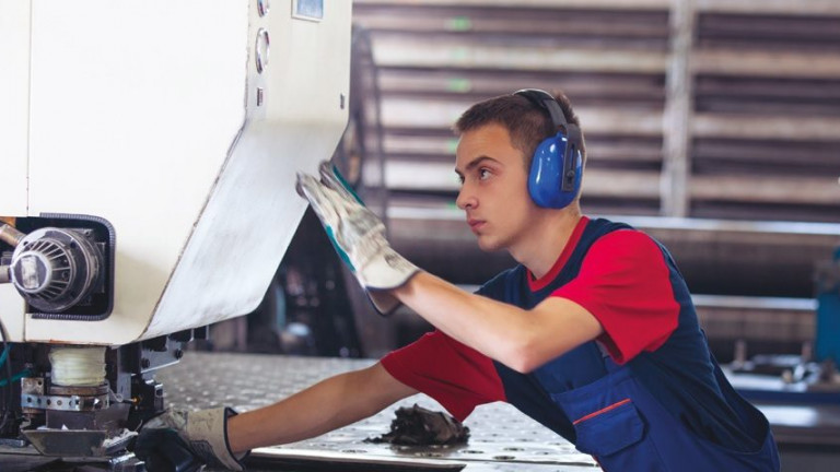 operateur-de-fabrication